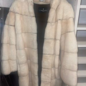 J. Mendel mink size 4